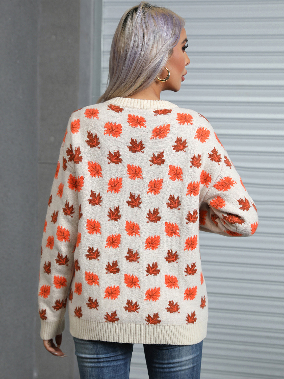 Araceli | Maple leaf long sleeve crew neck sweater