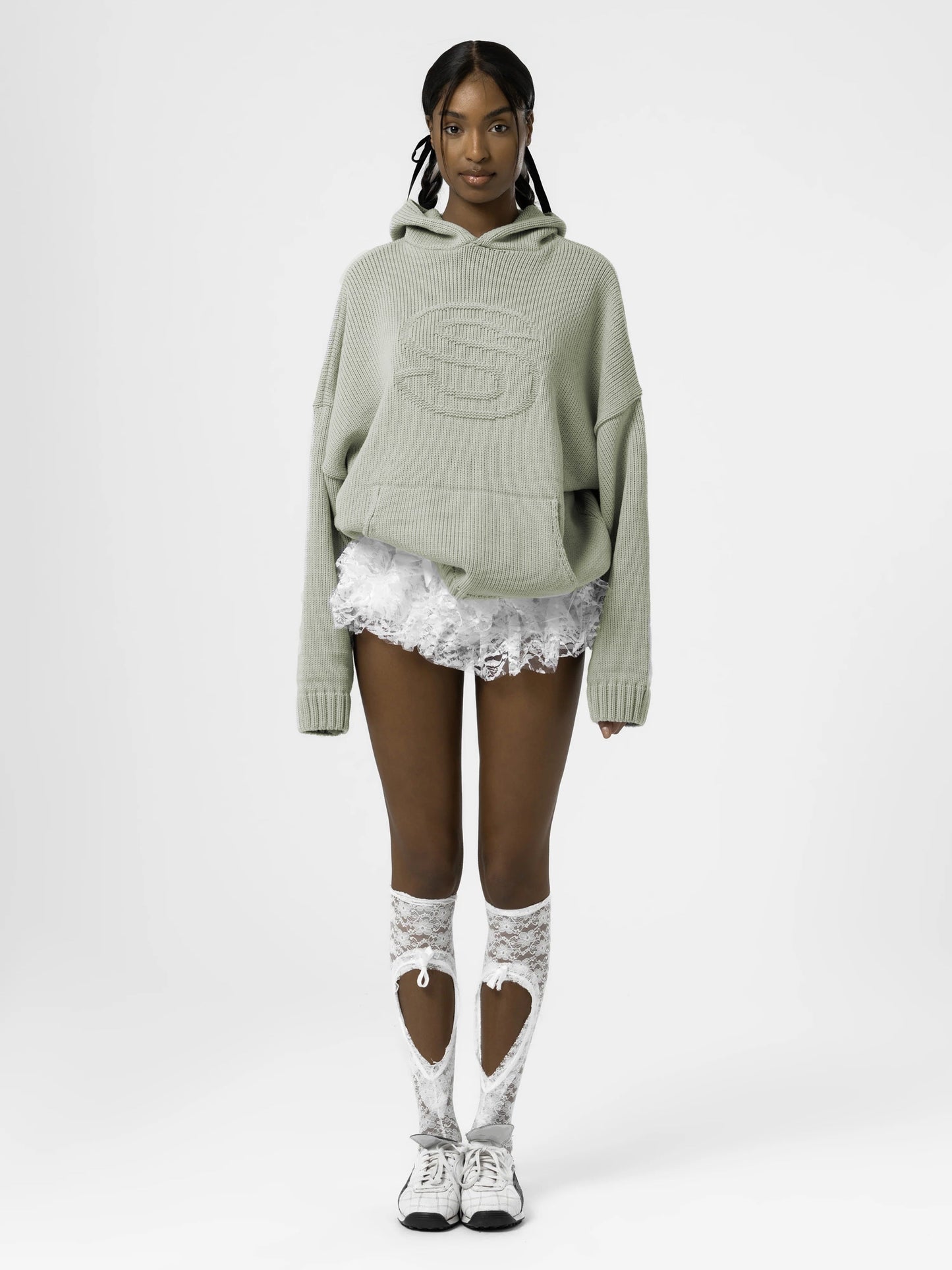 Xiomara | Casual hoodie with kangaroo pockets