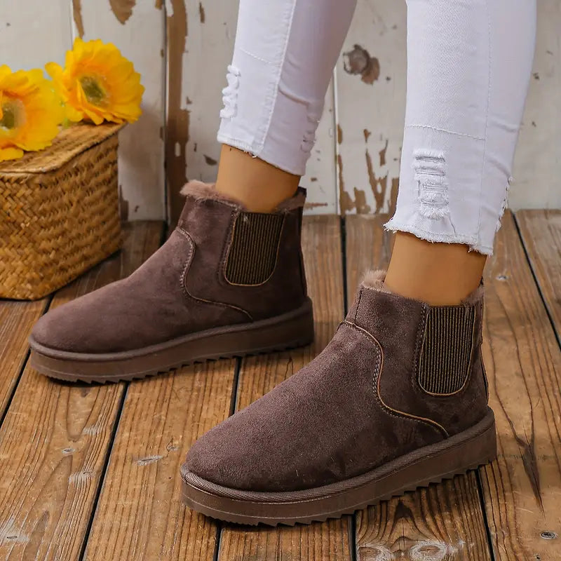 Xiomara | Supportive and fashionable orthopedic boots.
