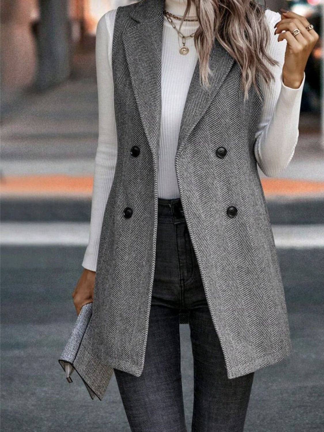 Carolin | Long cut vest coat with buttoned collar and collar