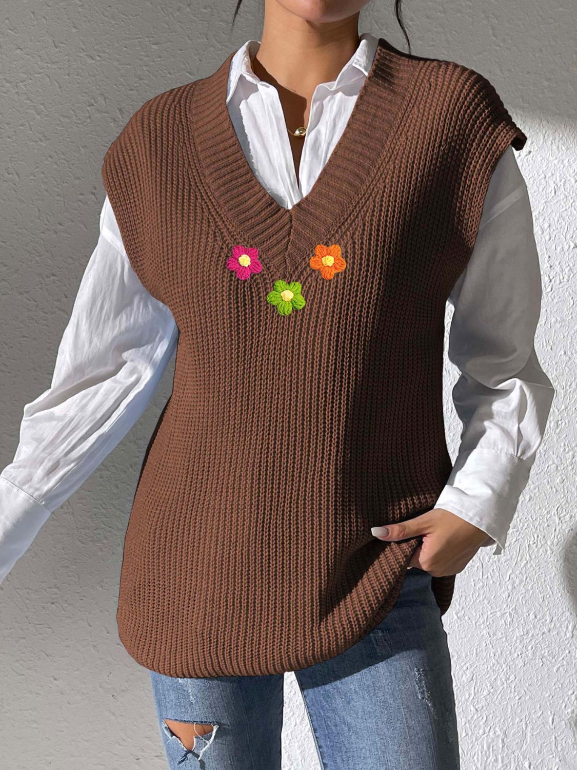 Renata | V-neck floral sweater
