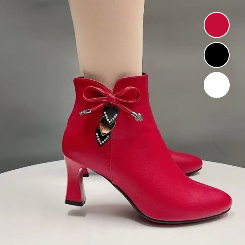 Esther | Suede ankle boots with bow