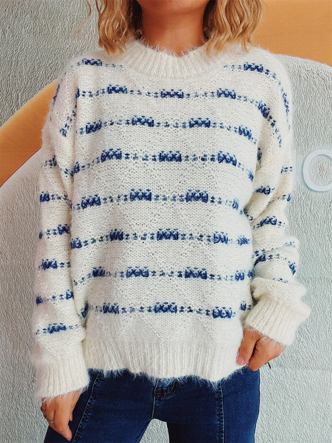 Ilse | Striped long-sleeved sweater with a crew neck