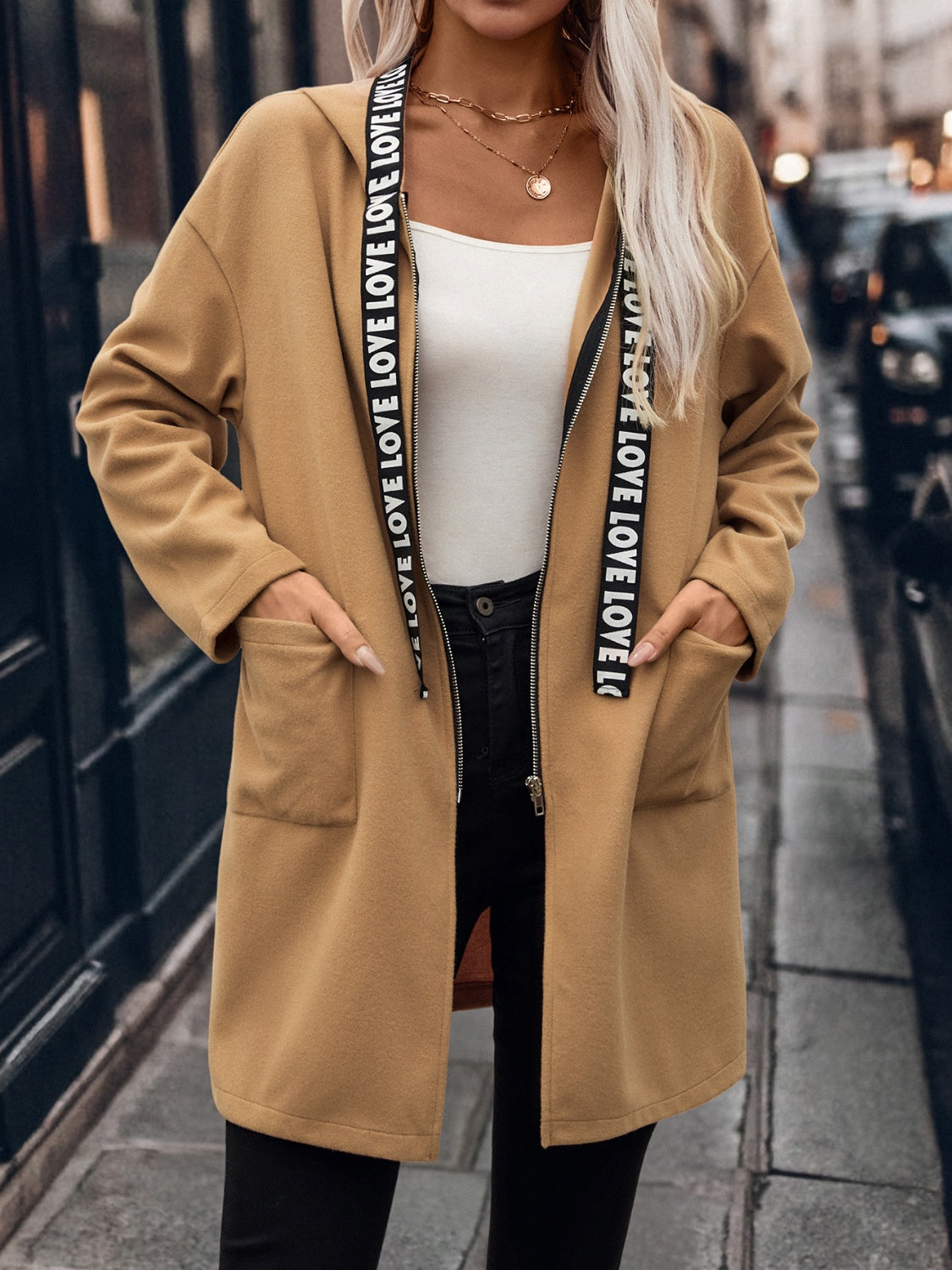 Gabriele | Hooded zip-up trench coat with letter print