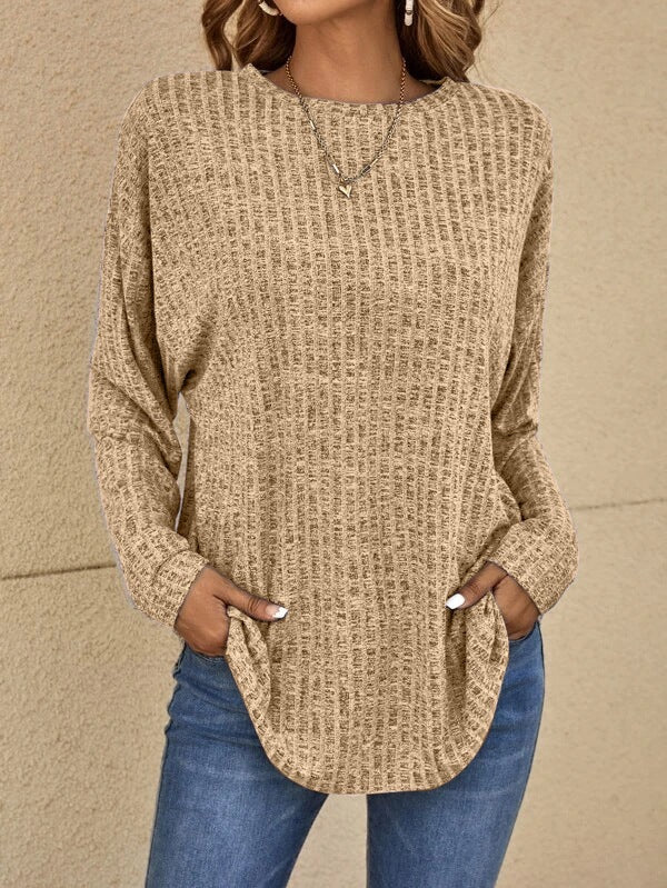 Isabel| Fashionable and minimalist winter garment