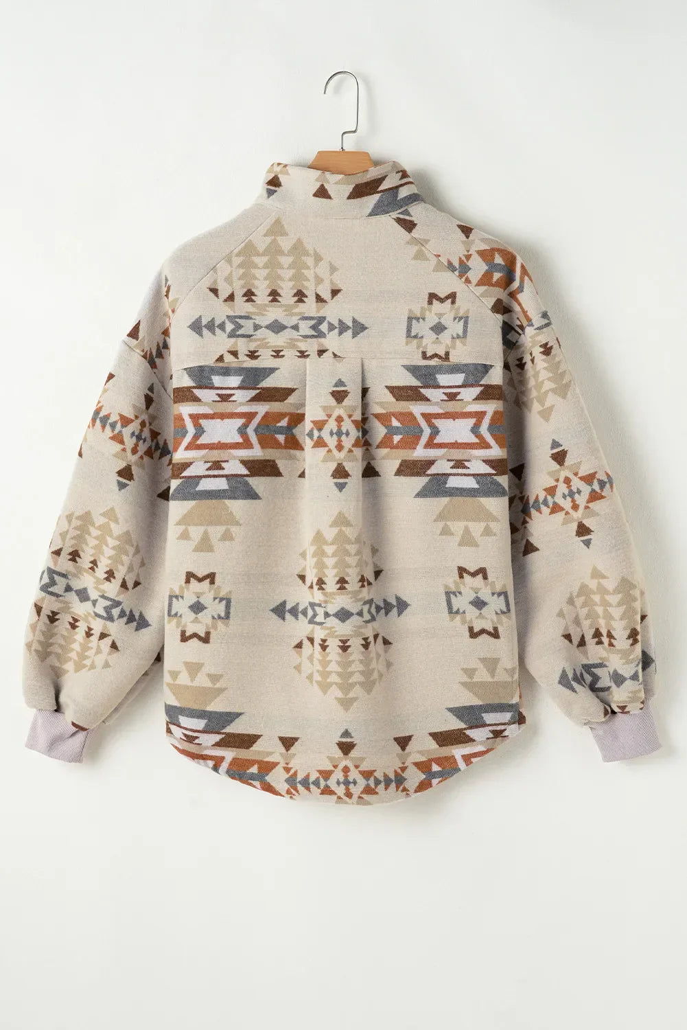 Emilia | Long-sleeved sweatshirt with a geometric collar neckline