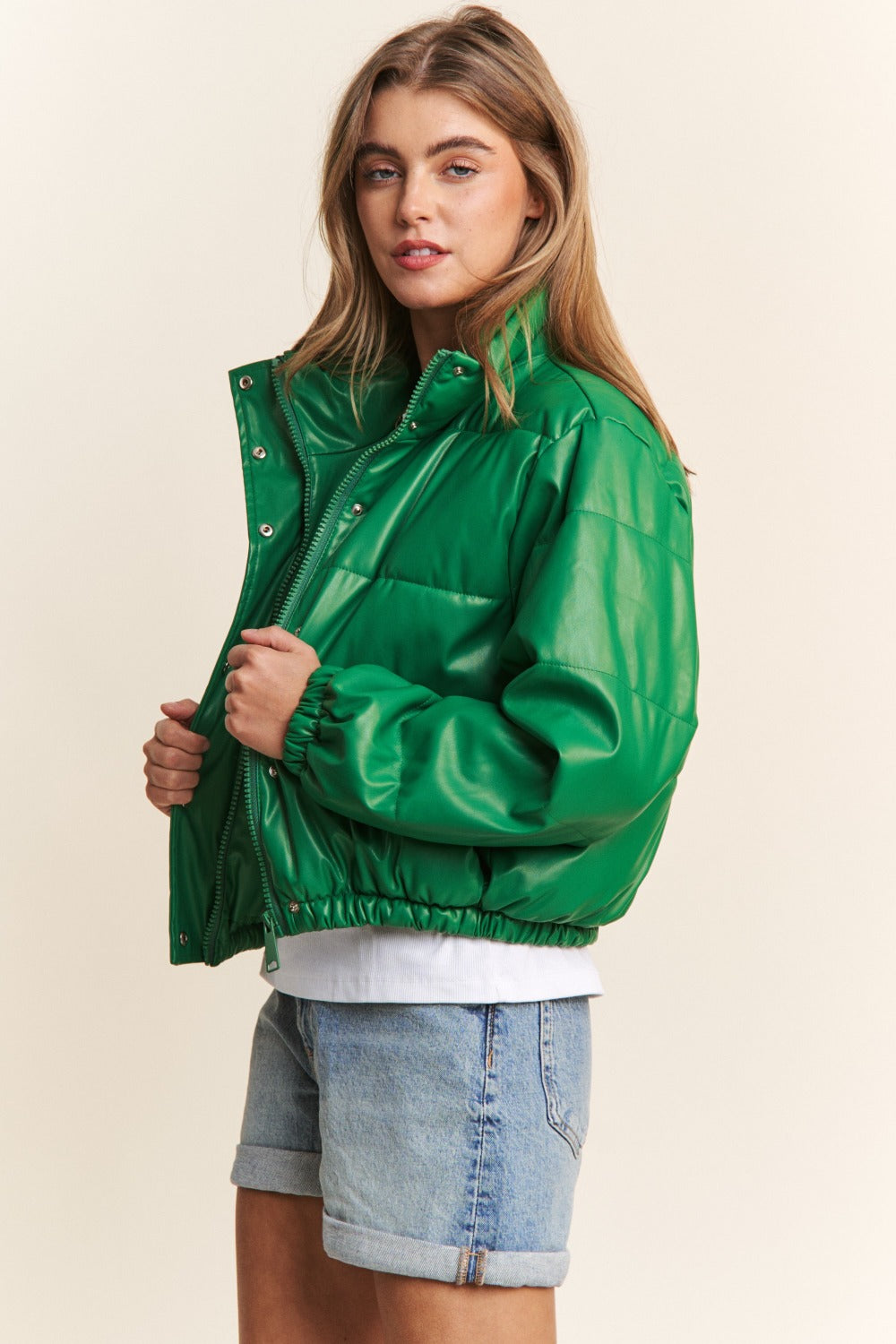 Carmen | J.NNA Popper Zip Turtleneck Short Puff Jacket