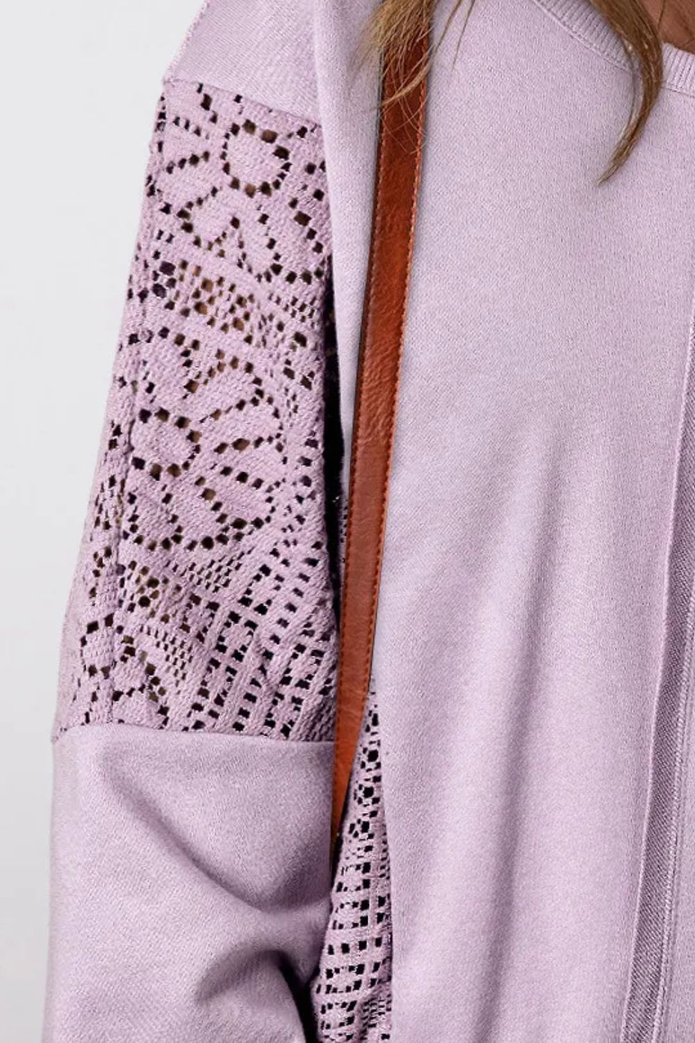 Wendy | Long-sleeved sweatshirt with an openwork crew neck