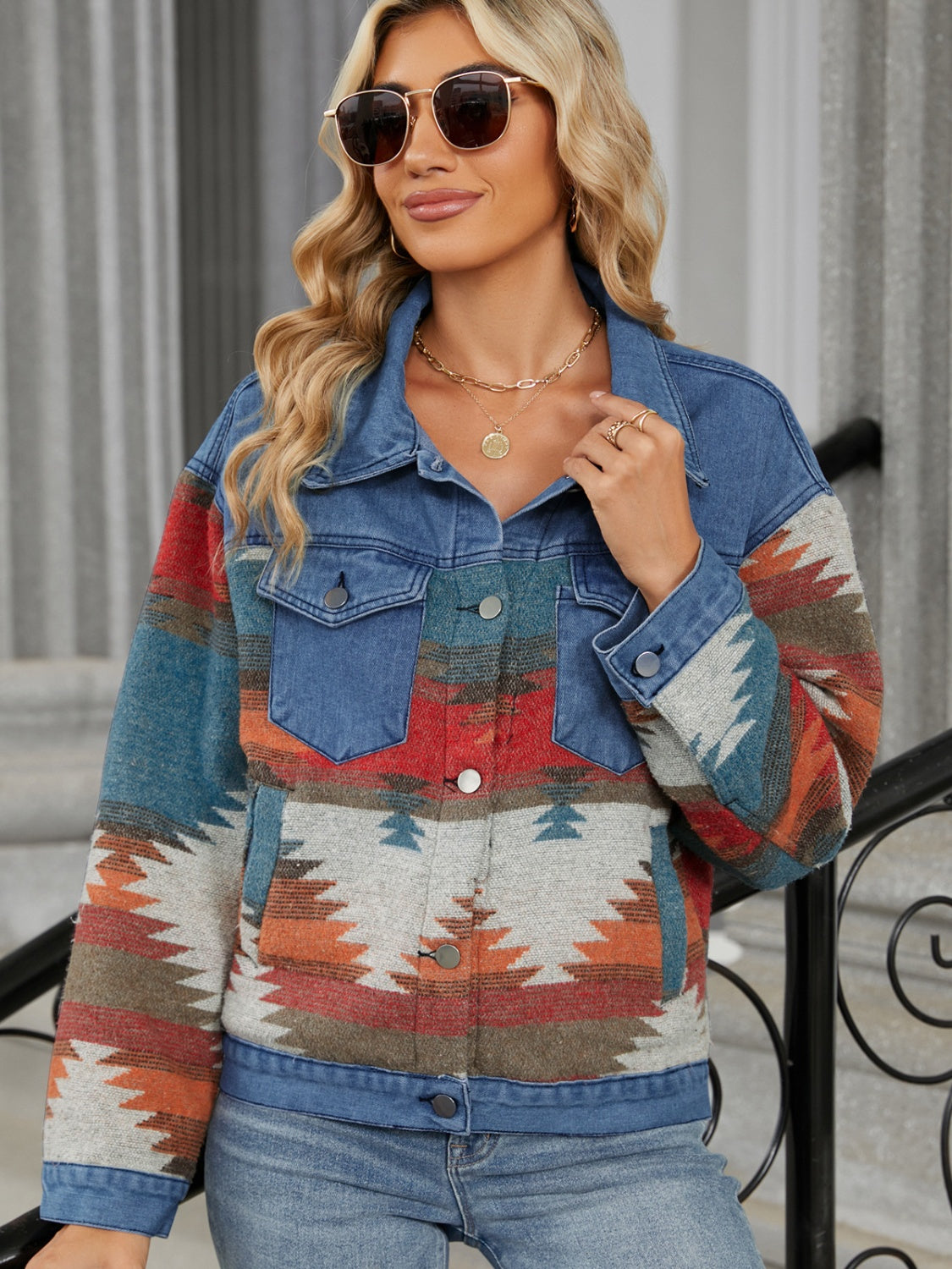 Ulla | Long sleeve denim jacket with geometric button fastening