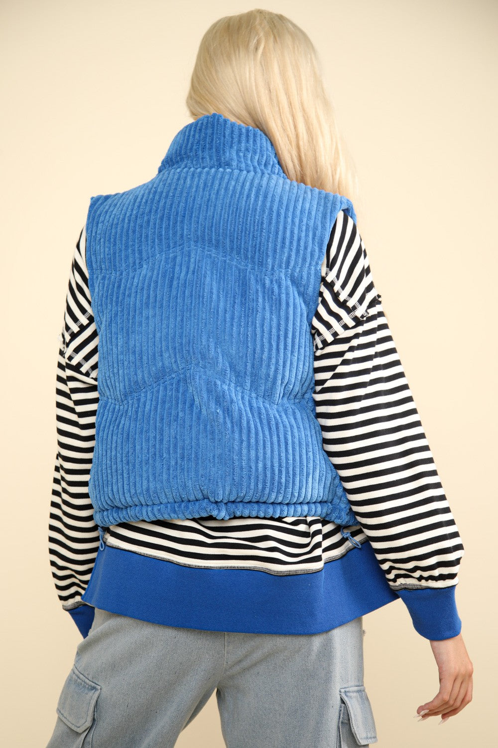 Sara | Padded corduroy puffer vest with zip