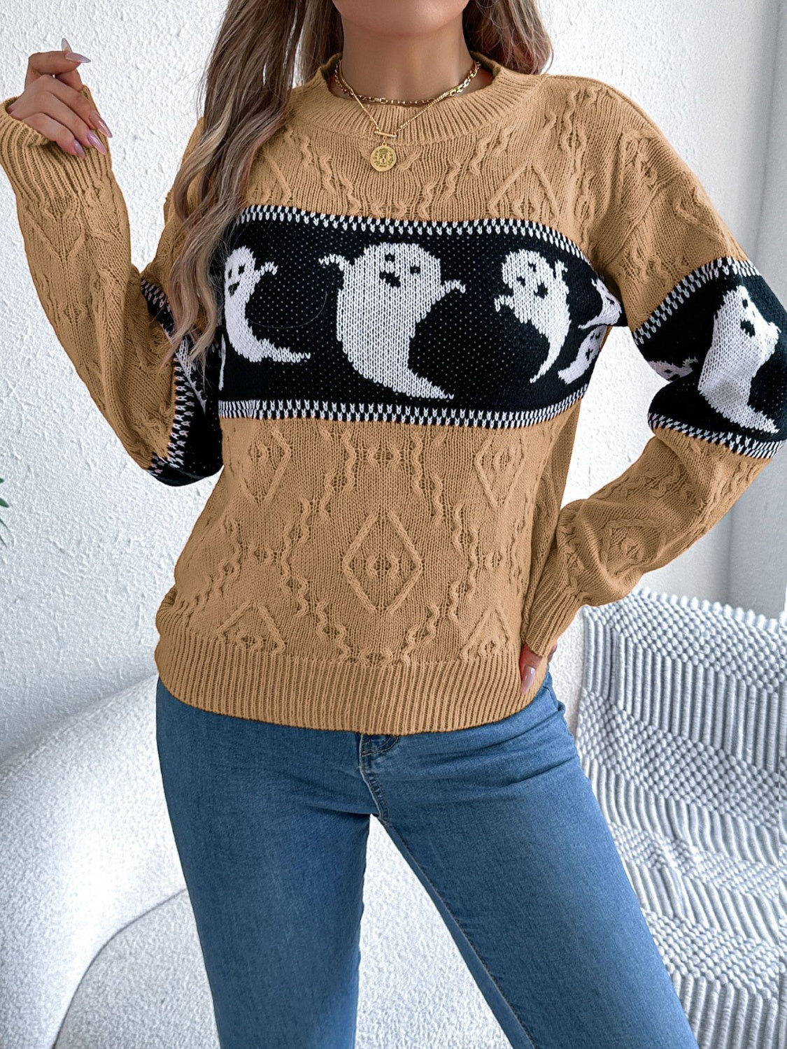 Victoria | Ghost crew neck long sleeve sweater