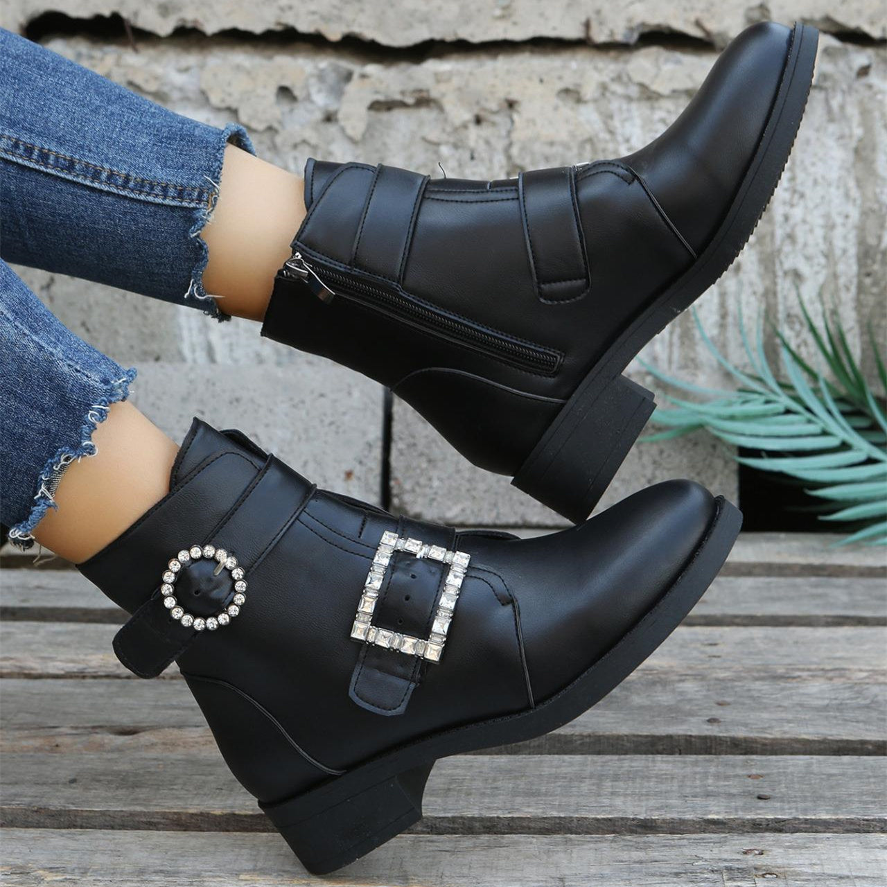 Yessica | Tailored and comfortable orthopedic boots