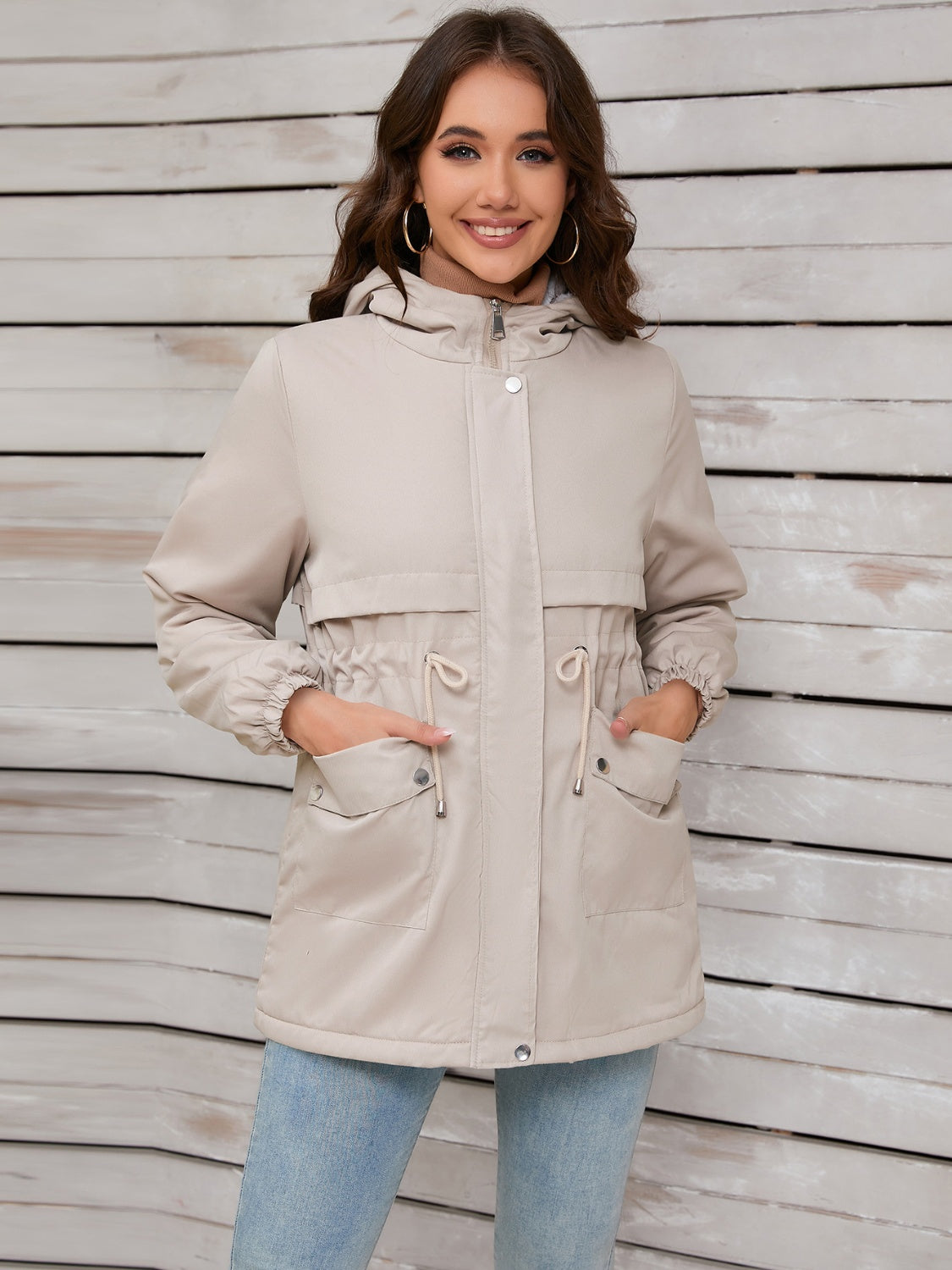 Stefanie | Hooded jacket with drawstring and long sleeves