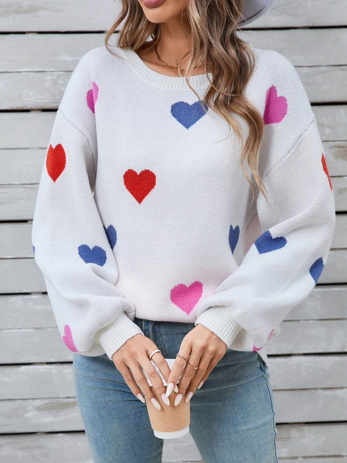 Ulla | Heart-shaped, long-sleeved crew neck sweater