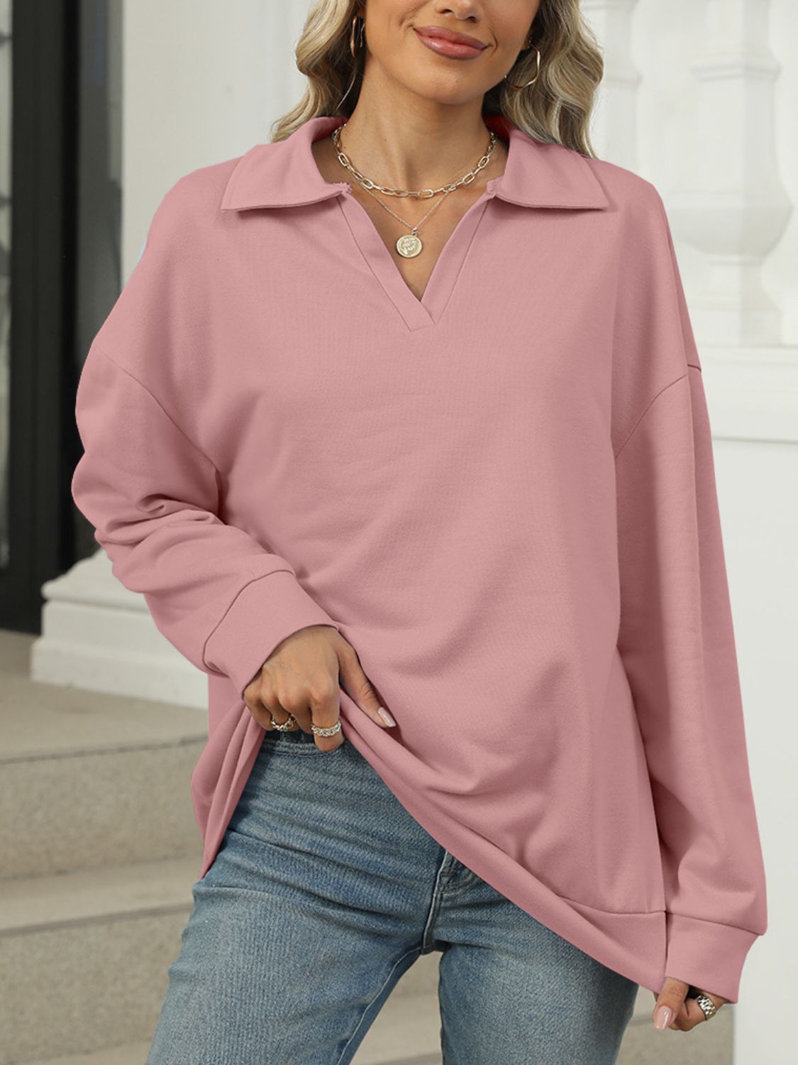 Larissa | Long sleeve sweatshirt with Johnny collar