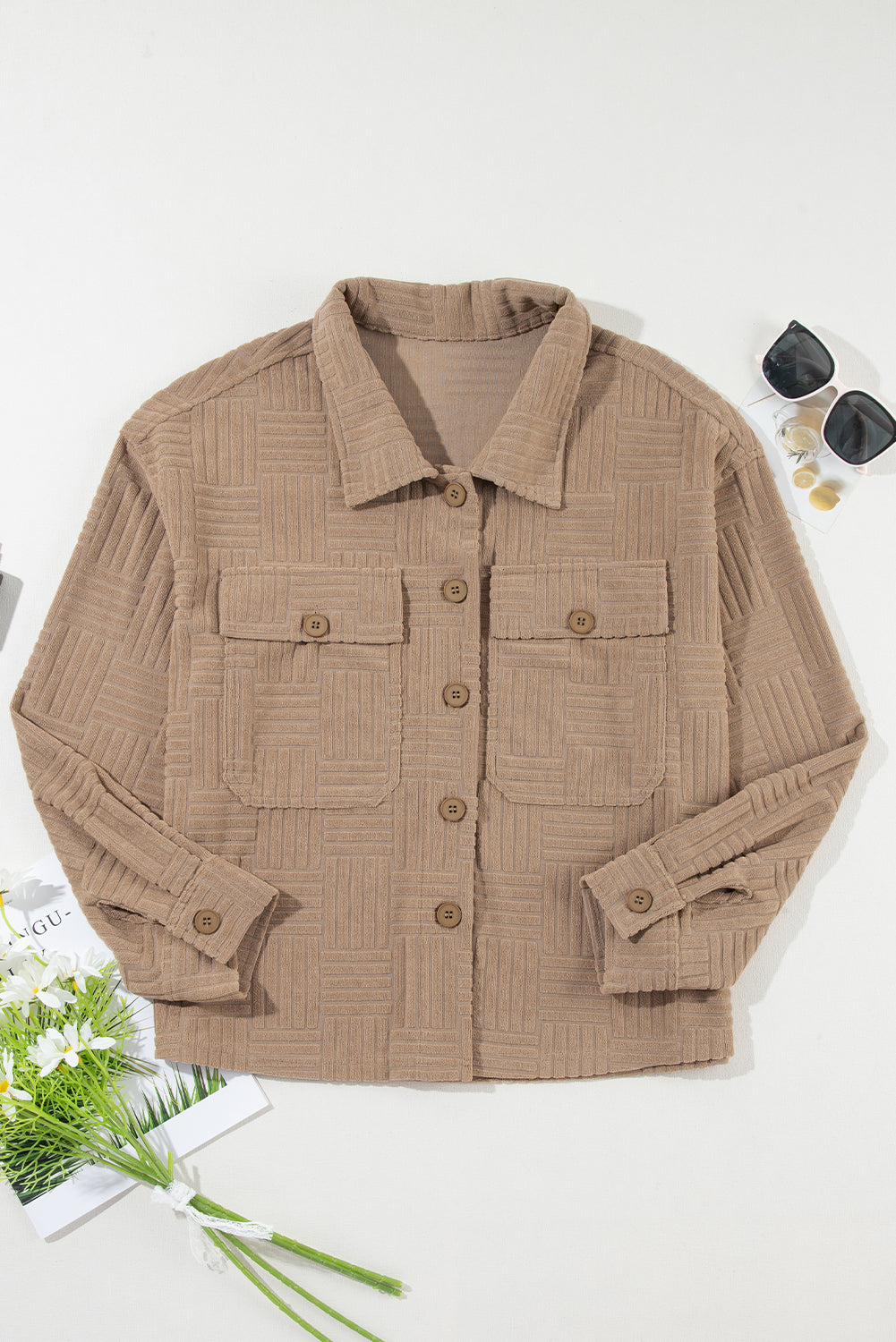 Fatima | Fashionable and minimalist winter garment