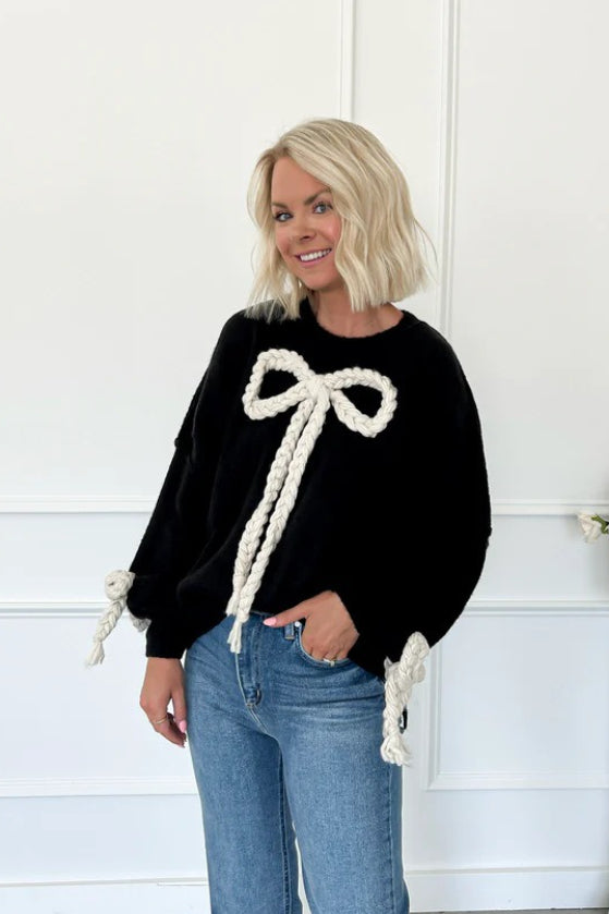 3D Applique Bow Paneled Loose Sweatshirt