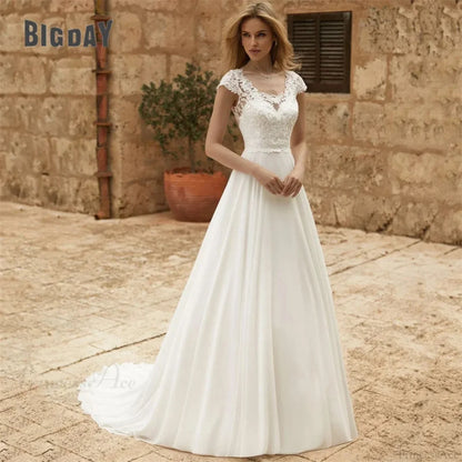 Elegant Lace Long Train Bridal Wedding Dress