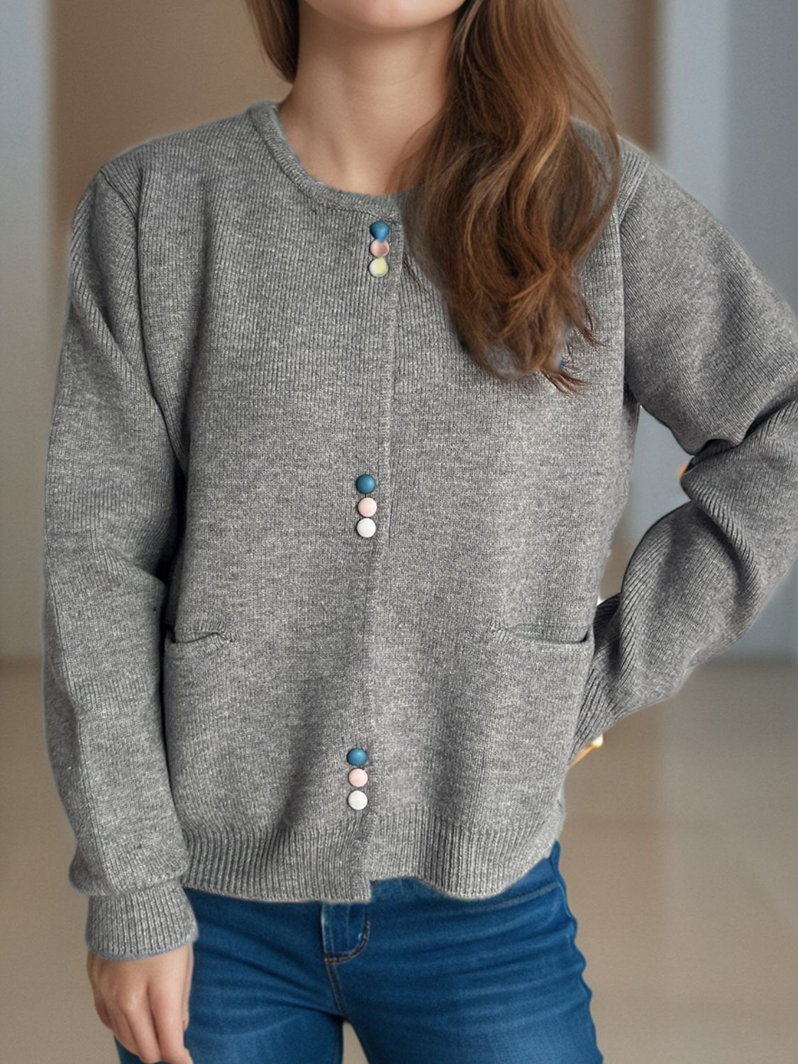 Eulalia | Long sleeve cardigan with buttons and pockets
