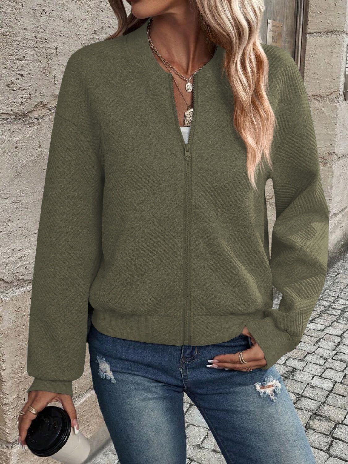 Stefanie | Structured long sleeve jacket with zip fastening