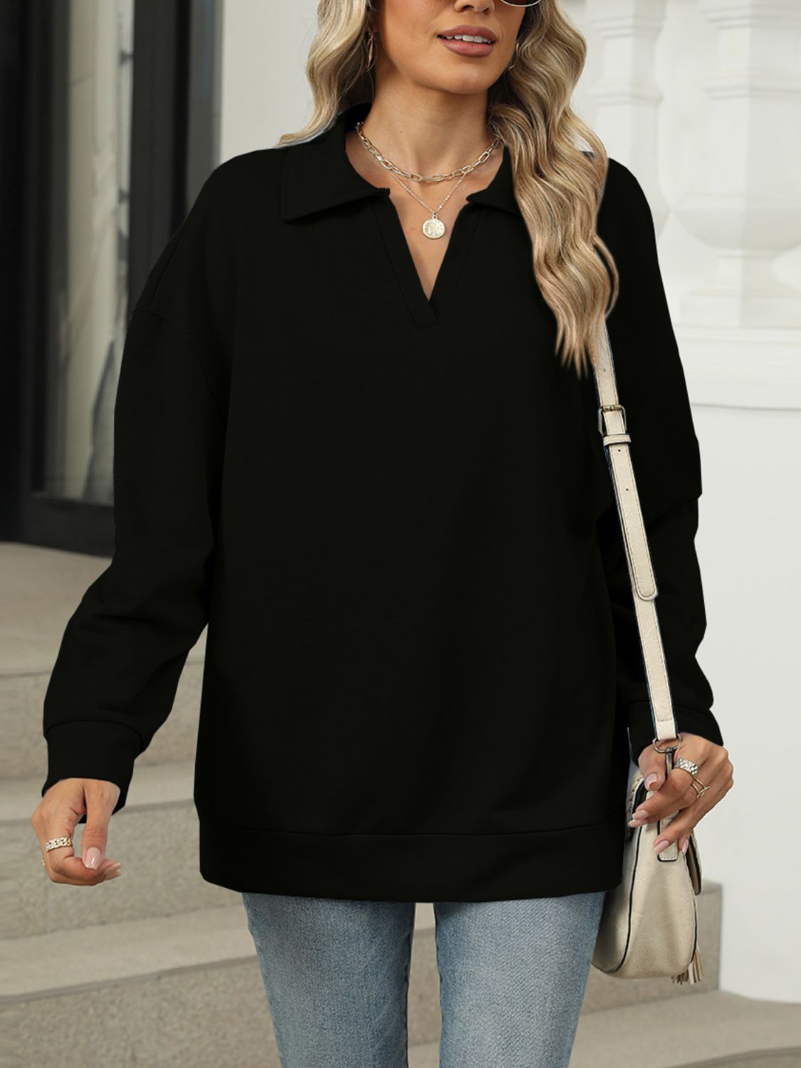 Larissa | Long sleeve sweatshirt with Johnny collar
