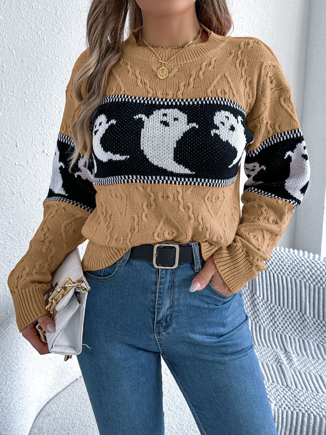 Victoria | Ghost crew neck long sleeve sweater