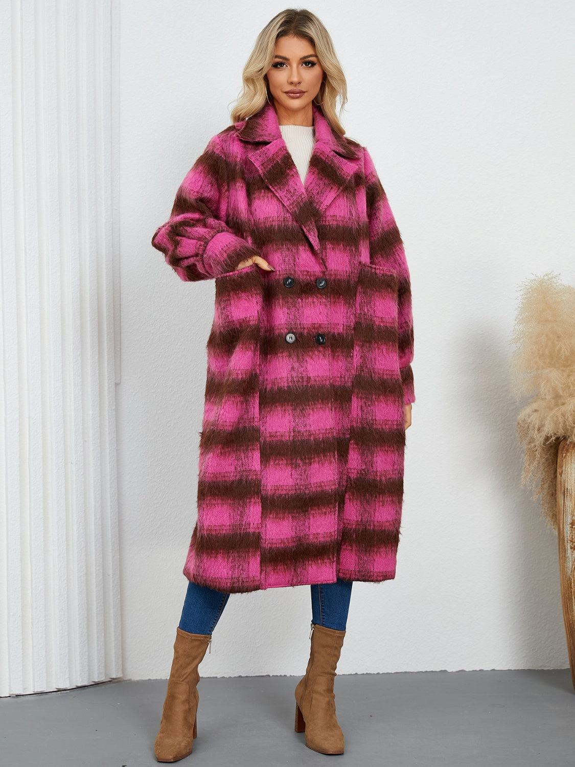 Rocio | Contrasting double breasted long sleeve coat