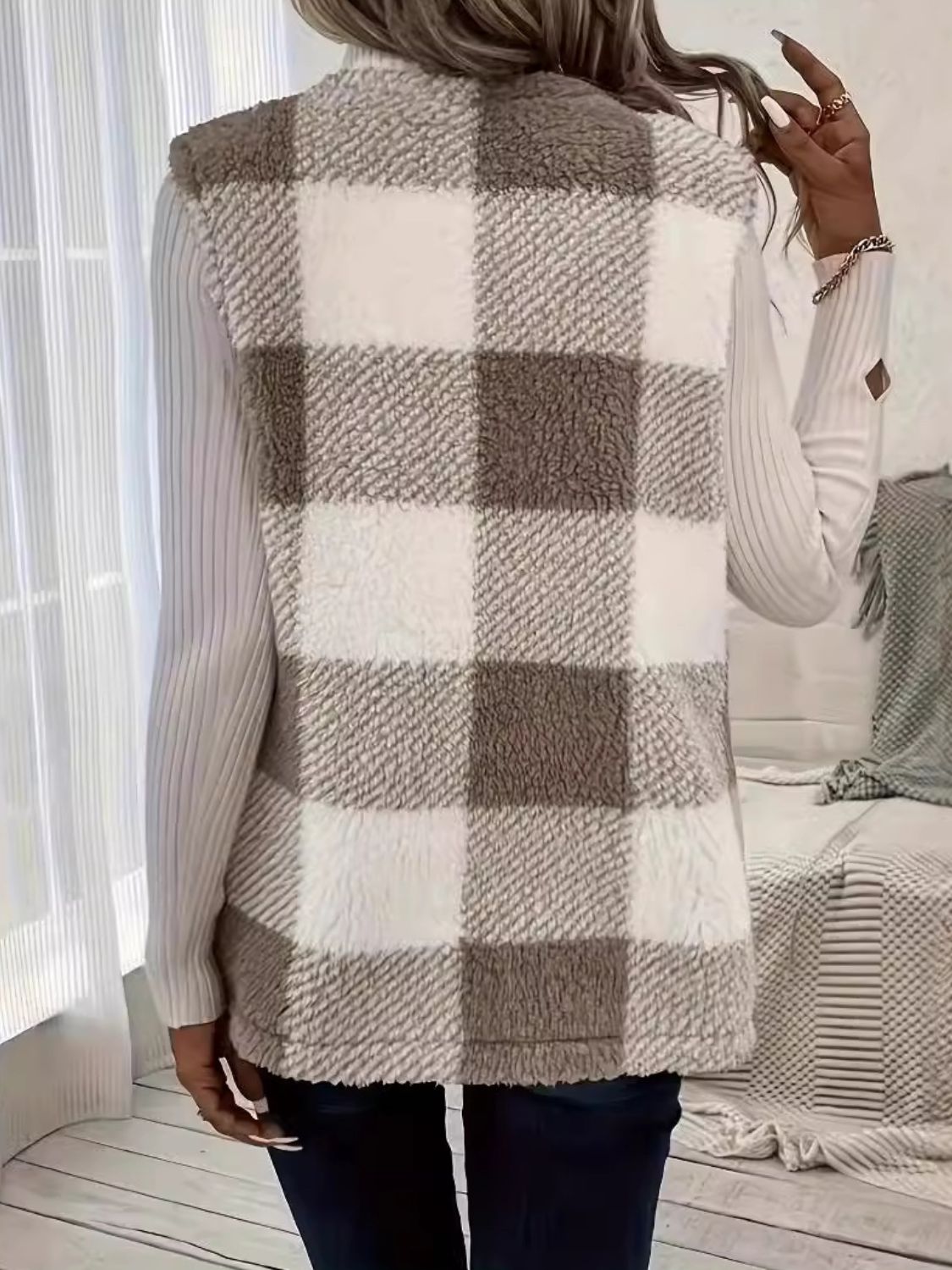 Emilia | Checked vest coat with an open front