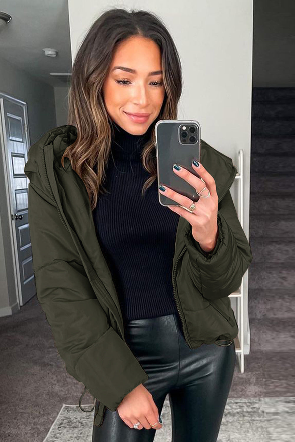 Yolaina | Trendy and elegant winter coat