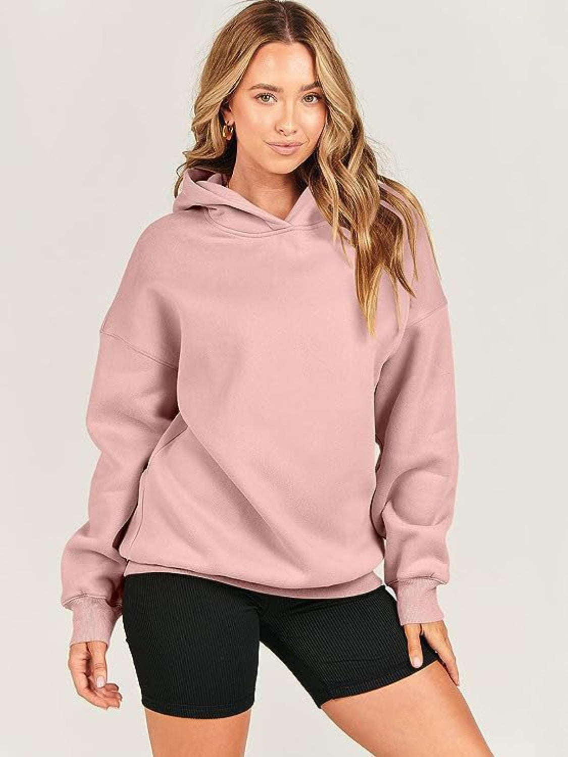 Melanie | Long-sleeved hoodie with dropped shoulders