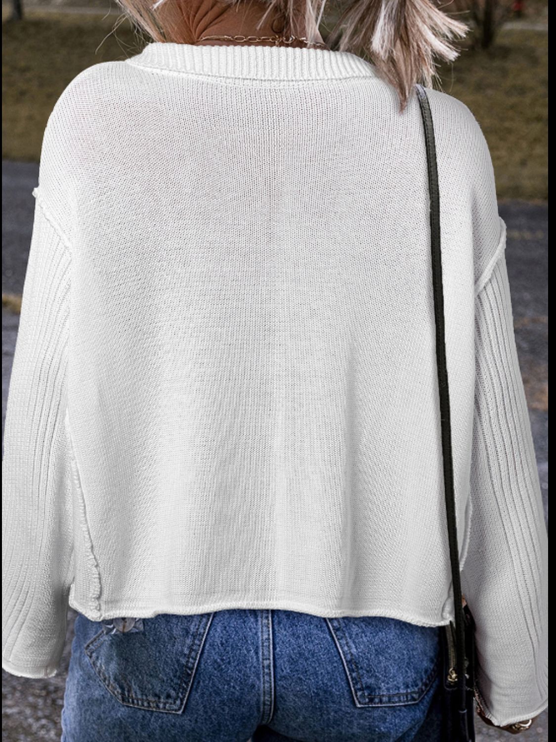 Isabel | Long-sleeved cardigan with collar and button placket