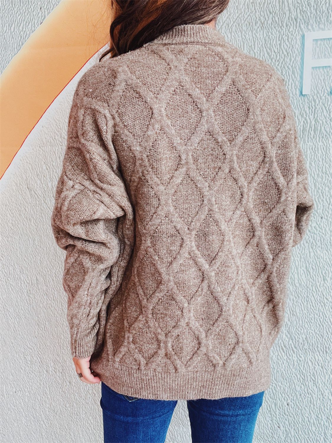 Laura | Diamond sweater with a crew neck and long sleeves