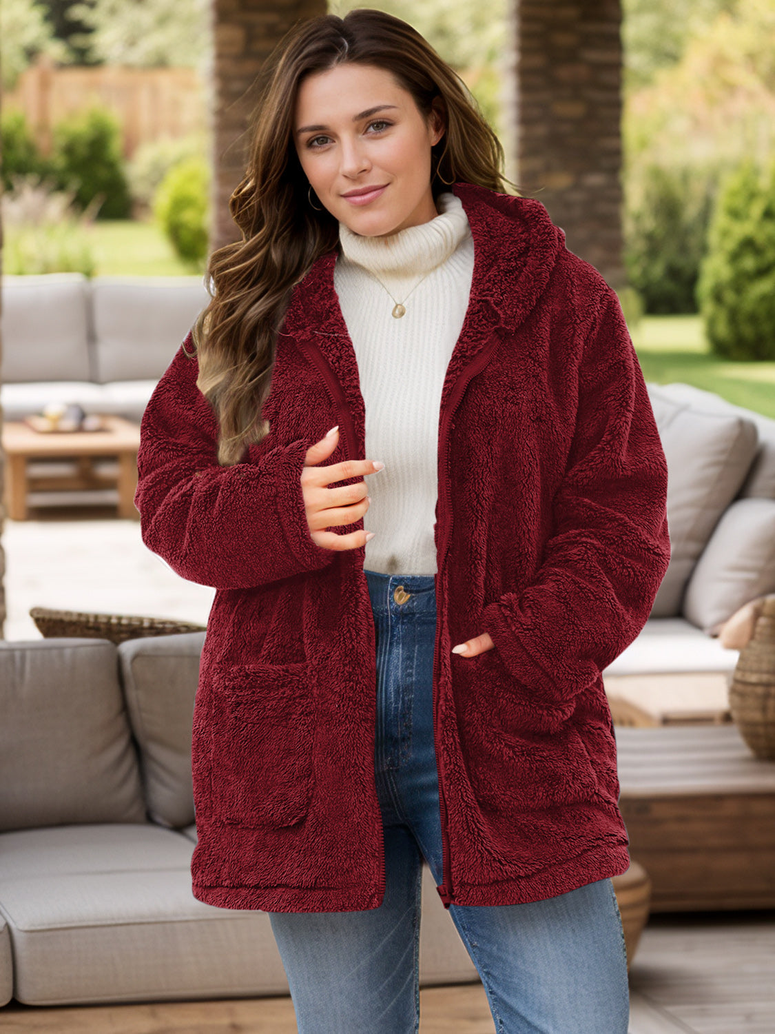 Felicidad | Oversized long sleeve hooded outerwear with zip fastening