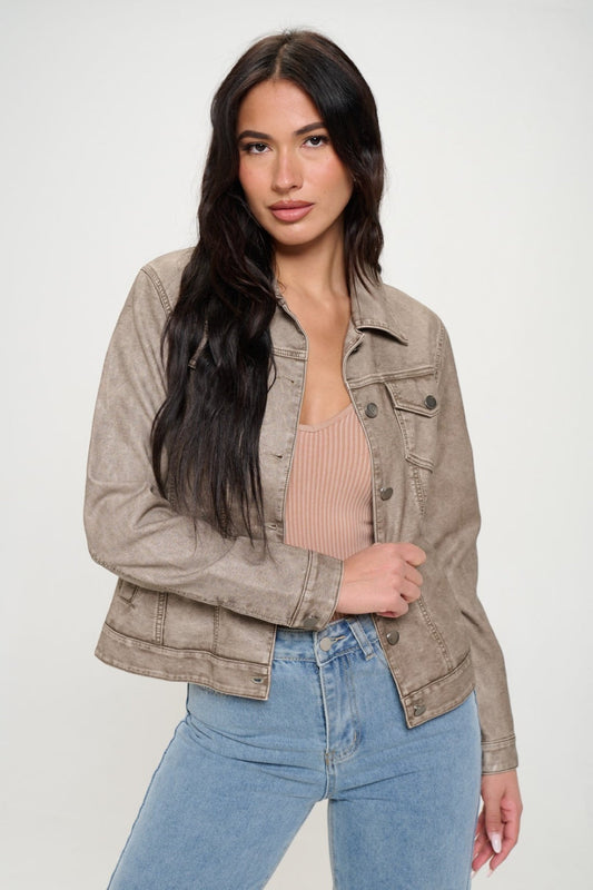 Amelie | Button-down cargo jacket made from vegan leather