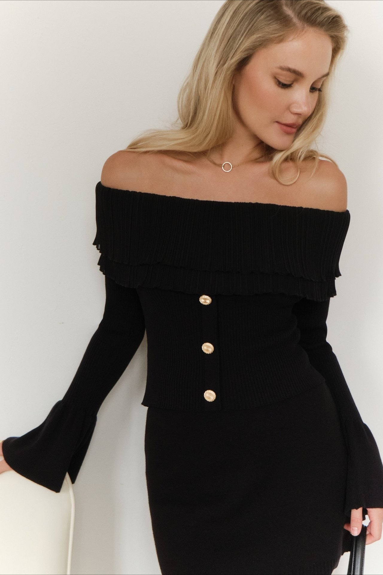 Paneled Ruched Buttoned Off-the-Shoulder Long Sleeve Tee