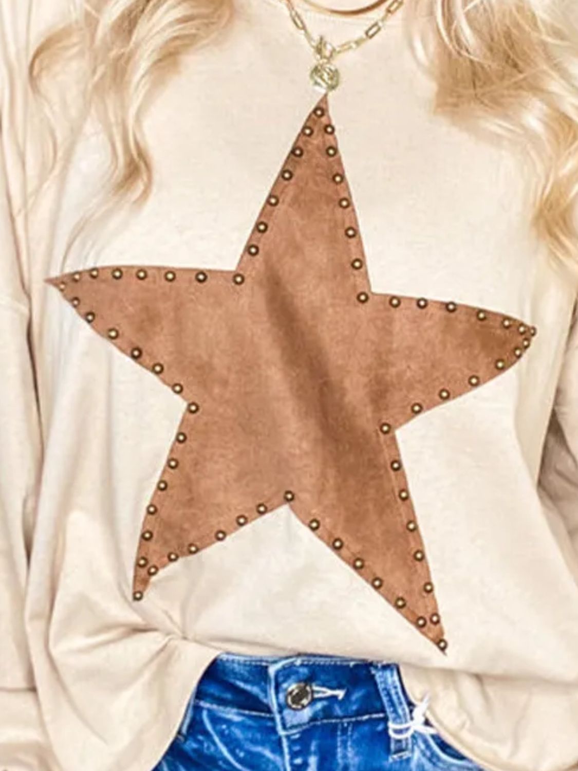 Vera | Long-sleeved blouse with a star crew neck