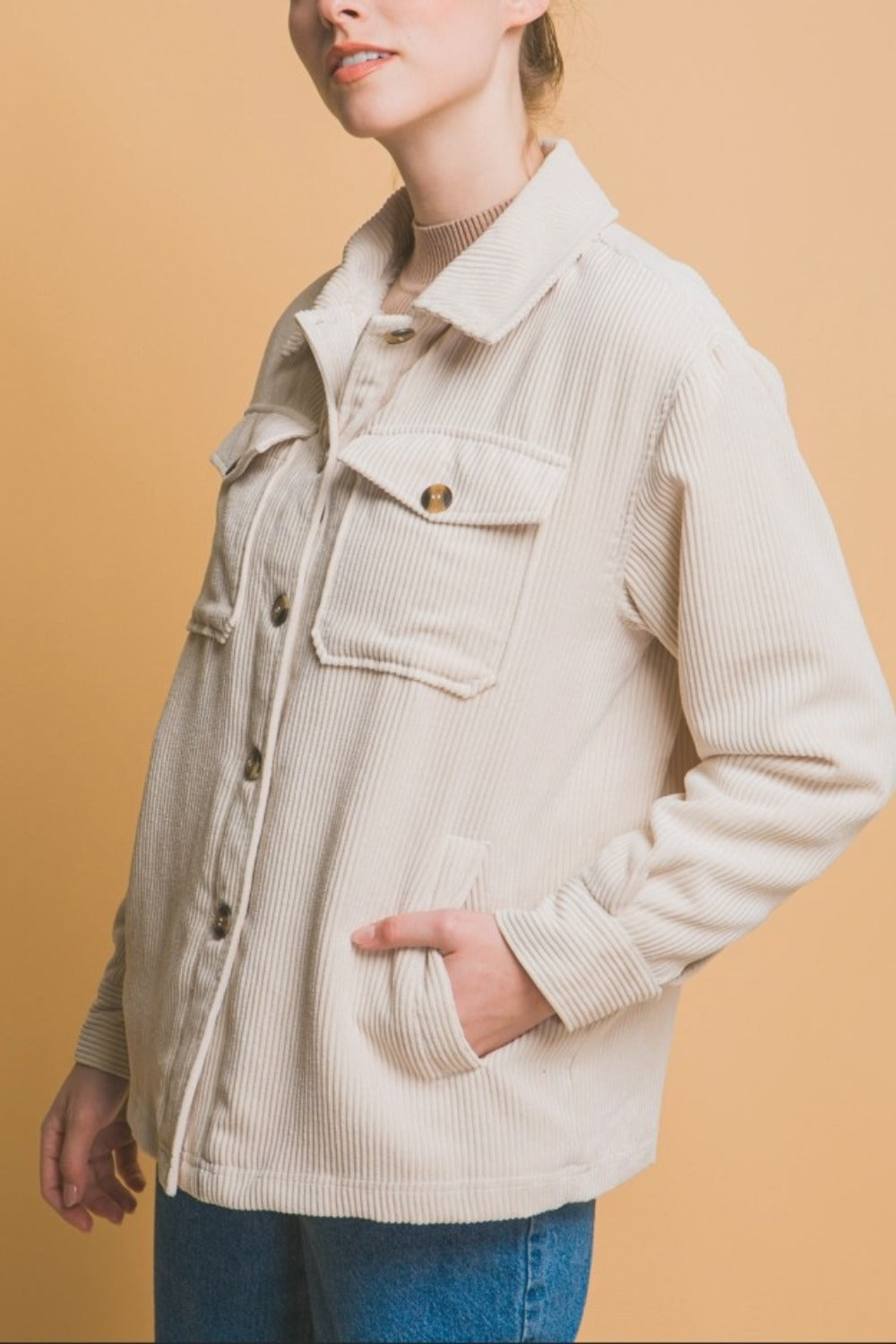 Beatriz | Love Tree corduroy jacket with buttons and Sherpa interior