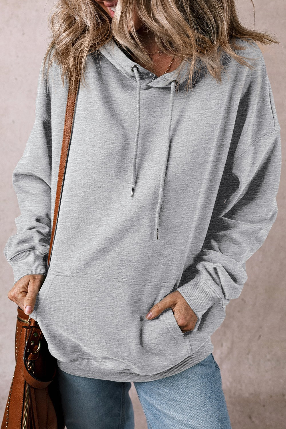 Stefanie | Long sleeve hoodie with drawstring and pockets