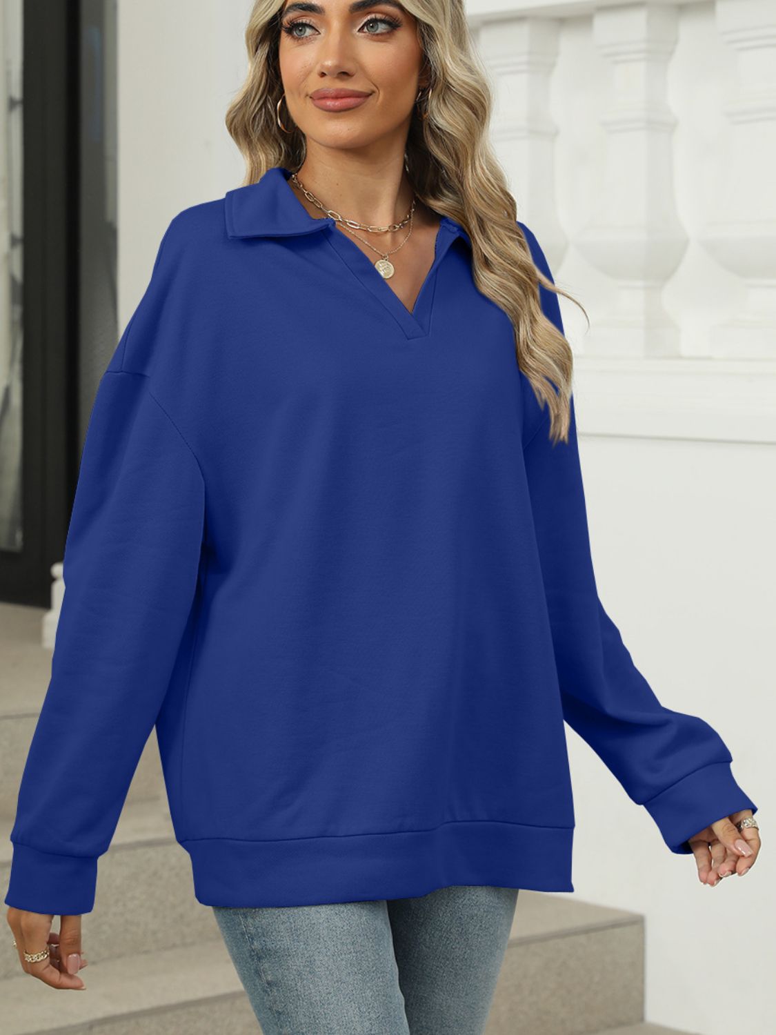 Larissa | Long sleeve sweatshirt with Johnny collar
