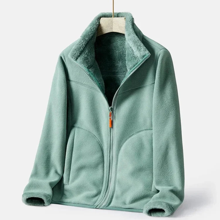 Jennifer | Effortless and trendy winter garment