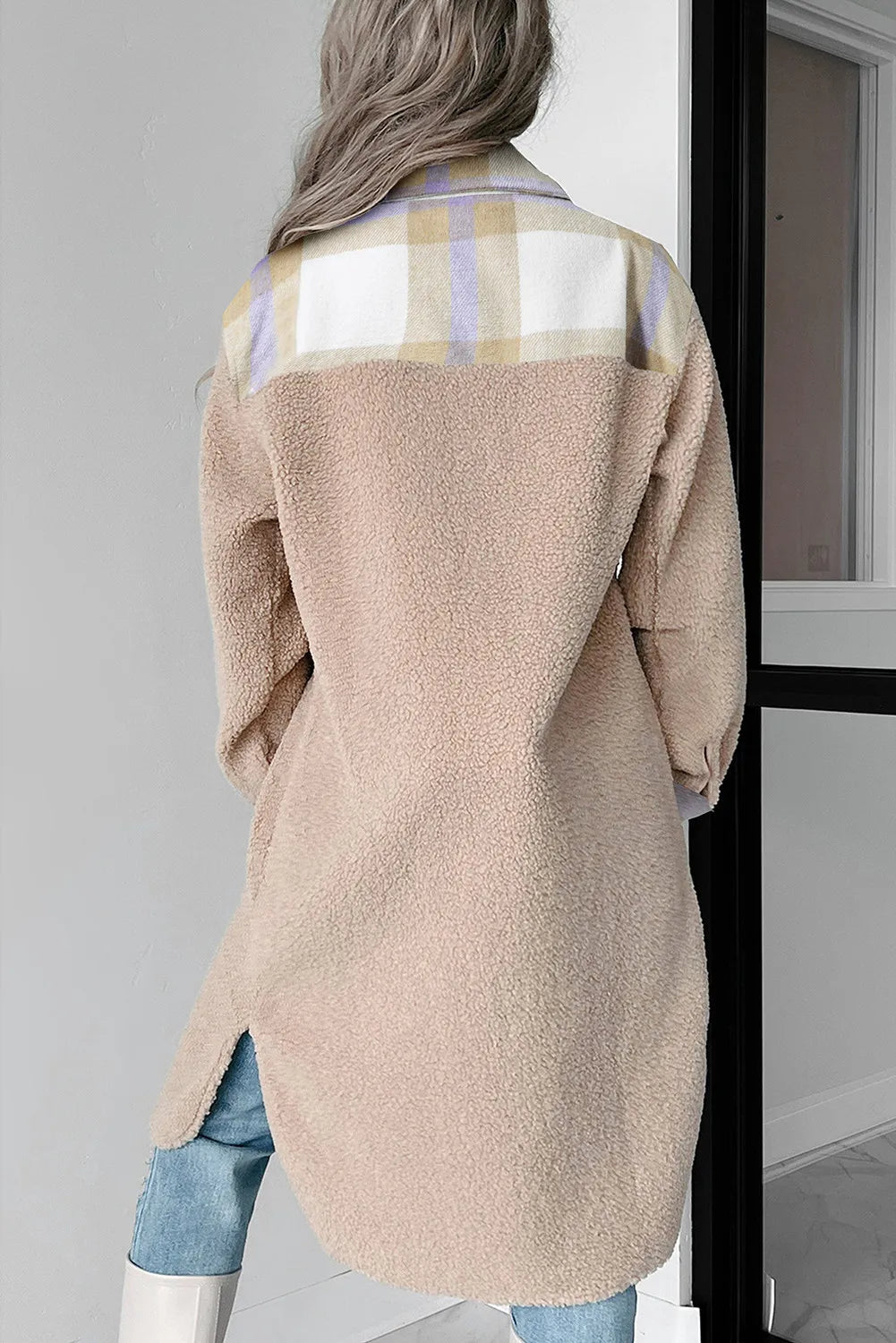 Renee | Long-sleeved slit check coat with button placket