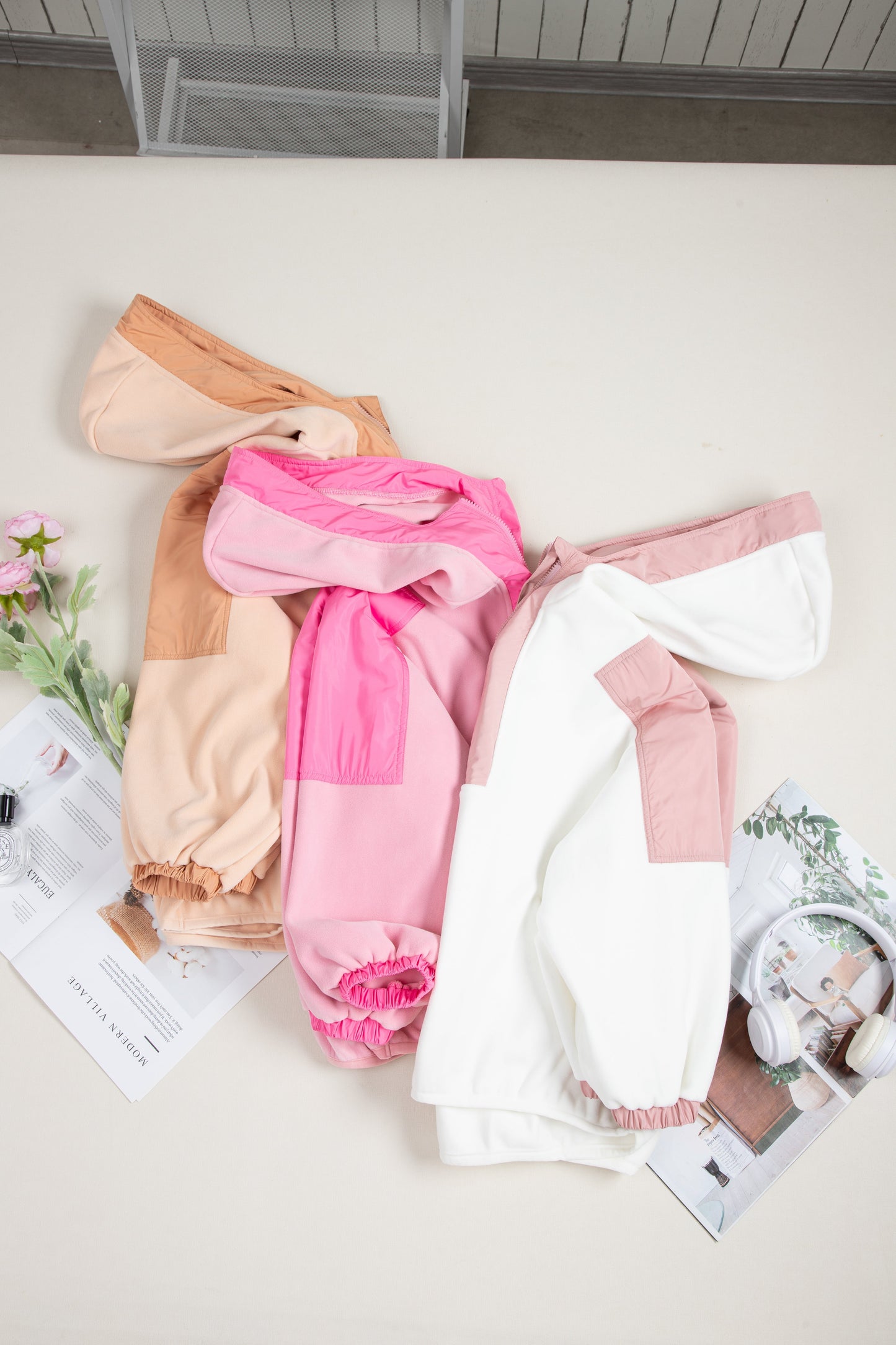 Paulina| Modern and comfortable winter hoodie