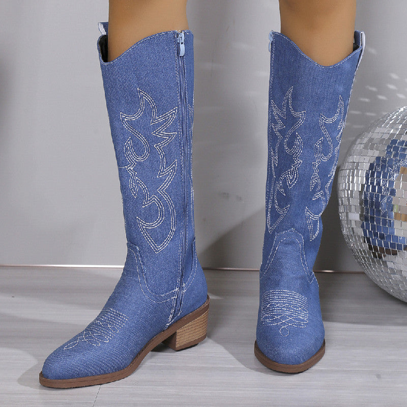 Maria José | Relaxed and supportive orthopedic footwear.