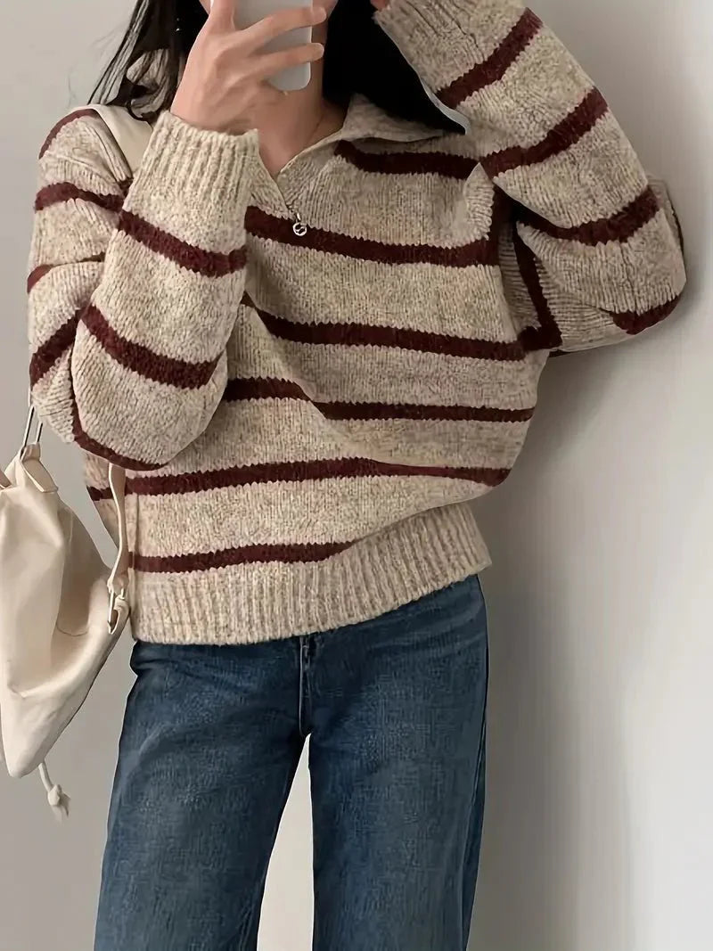Octavia® | V-neck knitted sweater