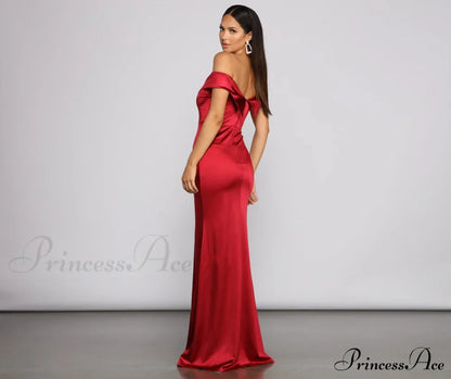 Grecia Formal High Charming Slit Satin Dress