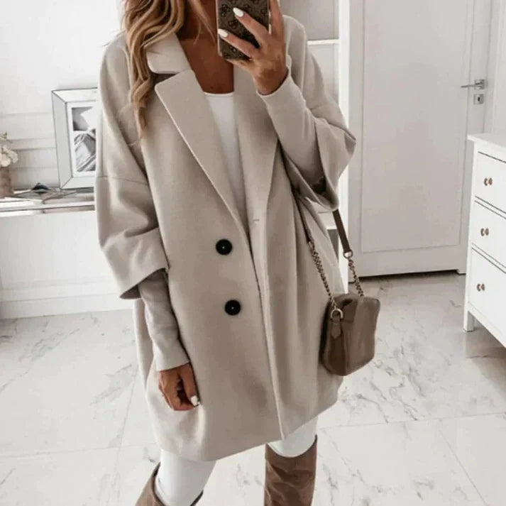 Ursula| Relaxed and stylish winter coat