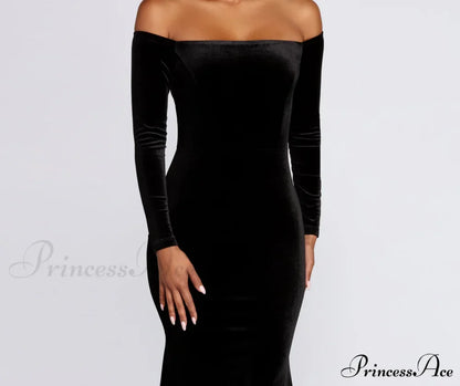 Ida Velvet Stylish Formal Gown
