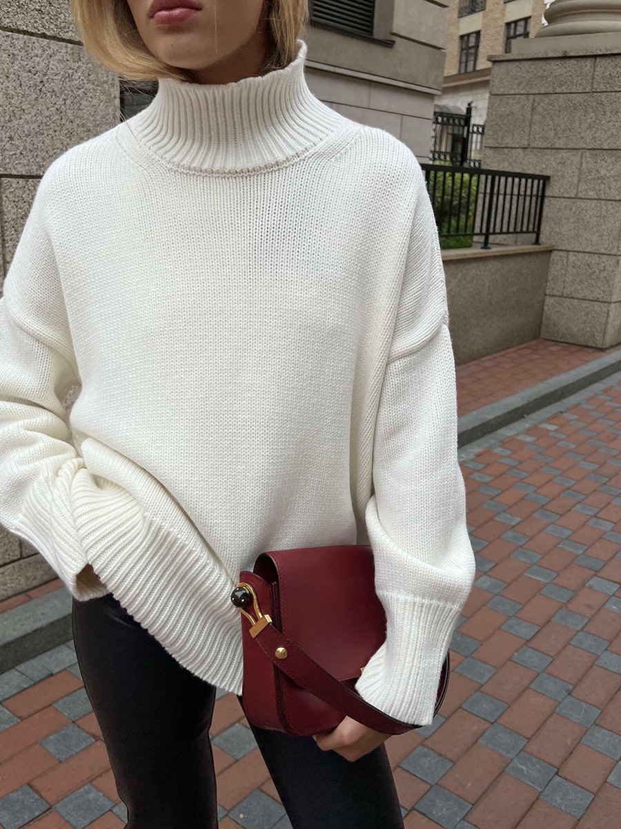 Penélope | Minimalist basic turtleneck sweater