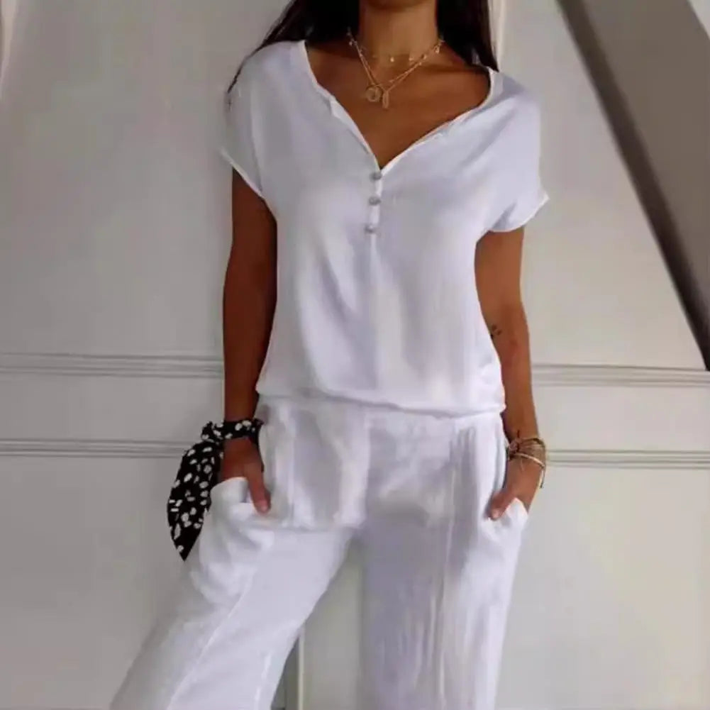 Vittoria® | Elegant Deep V Top