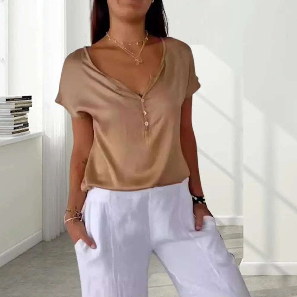 Vittoria® | Elegant Deep V Top
